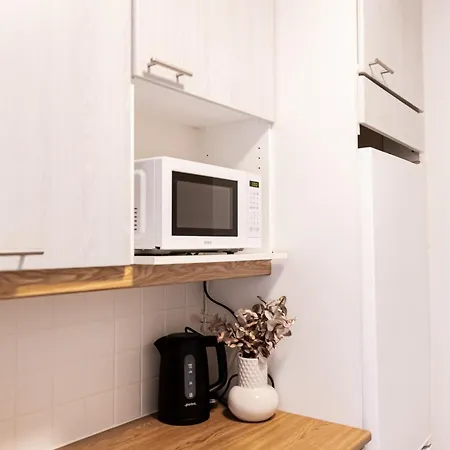 Cozy Family By Booklapland *