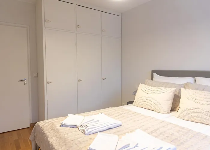 Cozy Family By Booklapland روفانييمي