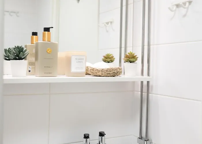 Cozy Family By Booklapland *